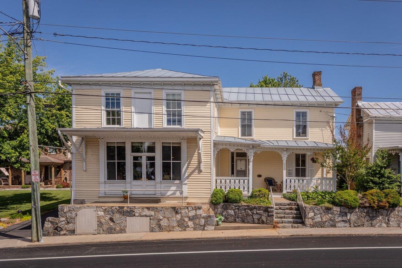 222 N MAIN ST, MOUNT CRAWFORD, Virginia 22841, 5 Bedrooms Bedrooms, ,2 BathroomsBathrooms,Residential,Mount Crawford General Store,222 N MAIN ST,677262 MLS # 677262