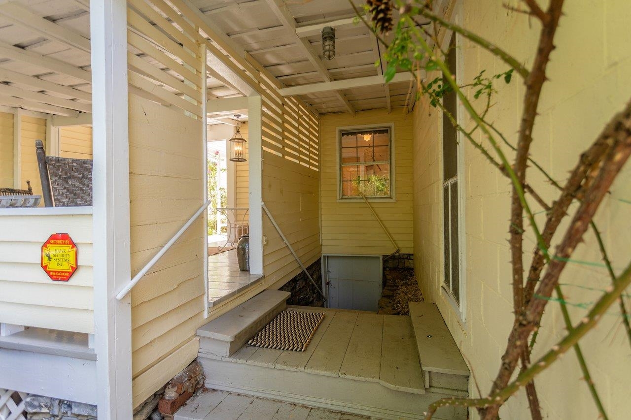 222 N MAIN ST, MOUNT CRAWFORD, Virginia 22841, 5 Bedrooms Bedrooms, ,2 BathroomsBathrooms,Residential,Mount Crawford General Store,222 N MAIN ST,677262 MLS # 677262