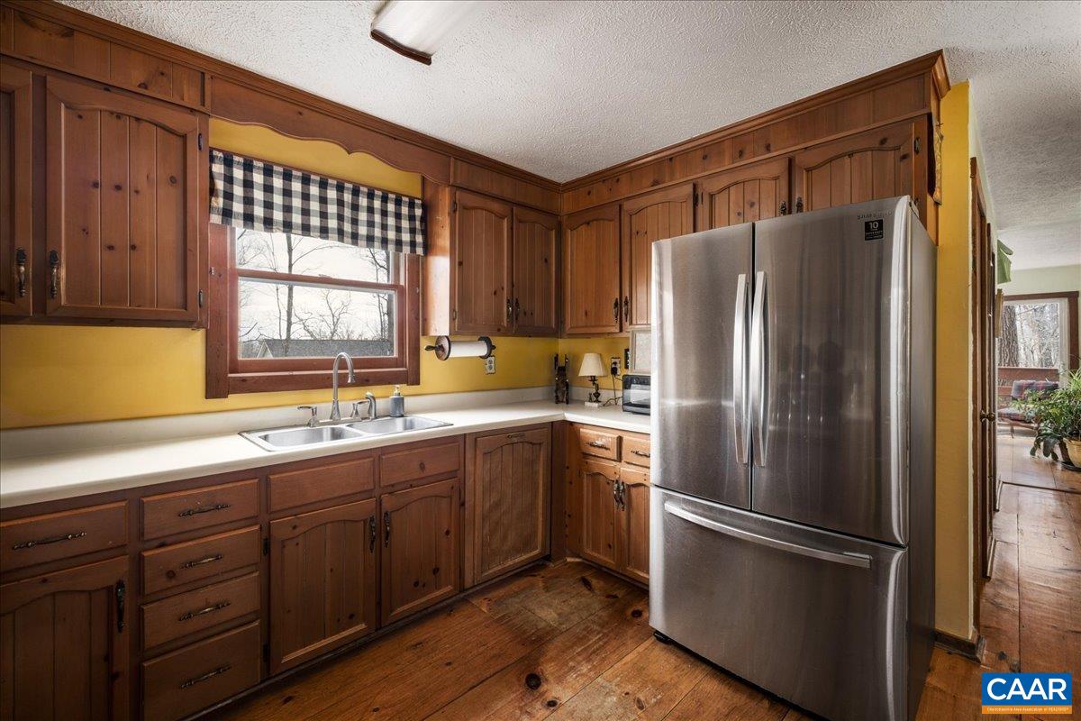 406 RACCOON DR, WINCHESTER, Virginia 22602, 3 Bedrooms Bedrooms, ,2 BathroomsBathrooms,Residential,406 RACCOON DR,674053 MLS # 674053