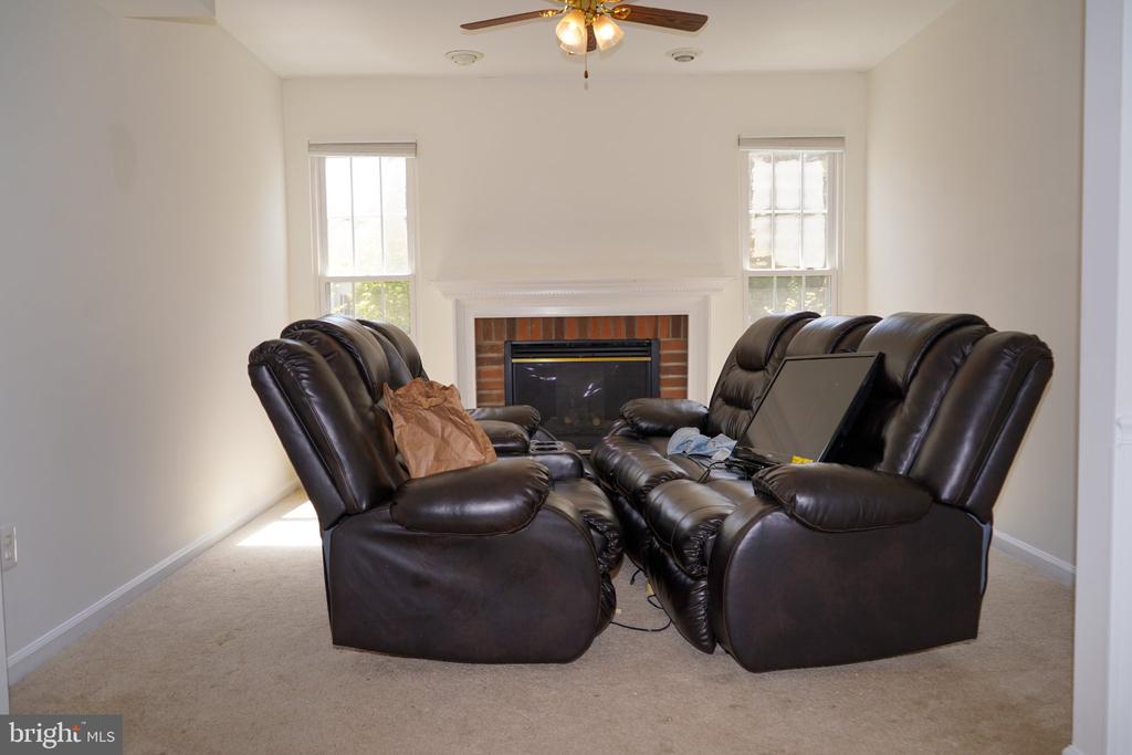 4004 FOUNTAIN BRIDGE CT, FREDERICKSBURG, Virginia 22408, 3 Bedrooms Bedrooms, ,2 BathroomsBathrooms,Residential,NONE AVAILABLE,4004 FOUNTAIN BRIDGE CT,VASP2040862 MLS # VASP2040862 4004 FOUNTAIN BRIDGE CT, FREDERICKSBURG, Virginia 22408, 3 Bedrooms Bedrooms, ,2 BathroomsBathrooms,Residential,NONE AVAILABLE,4004 FOUNTAIN BRIDGE CT,VASP2040862 MLS # VASP2040862