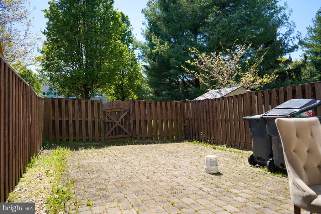4004 FOUNTAIN BRIDGE CT, FREDERICKSBURG, Virginia 22408, 3 Bedrooms Bedrooms, ,2 BathroomsBathrooms,Residential,NONE AVAILABLE,4004 FOUNTAIN BRIDGE CT,VASP2040862 MLS # VASP2040862 4004 FOUNTAIN BRIDGE CT, FREDERICKSBURG, Virginia 22408, 3 Bedrooms Bedrooms, ,2 BathroomsBathrooms,Residential,NONE AVAILABLE,4004 FOUNTAIN BRIDGE CT,VASP2040862 MLS # VASP2040862
