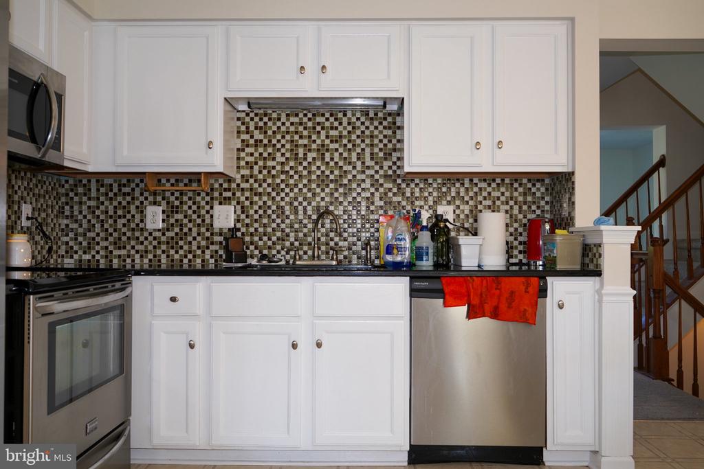 4004 FOUNTAIN BRIDGE CT, FREDERICKSBURG, Virginia 22408, 3 Bedrooms Bedrooms, ,2 BathroomsBathrooms,Residential,NONE AVAILABLE,4004 FOUNTAIN BRIDGE CT,VASP2040862 MLS # VASP2040862 4004 FOUNTAIN BRIDGE CT, FREDERICKSBURG, Virginia 22408, 3 Bedrooms Bedrooms, ,2 BathroomsBathrooms,Residential,NONE AVAILABLE,4004 FOUNTAIN BRIDGE CT,VASP2040862 MLS # VASP2040862