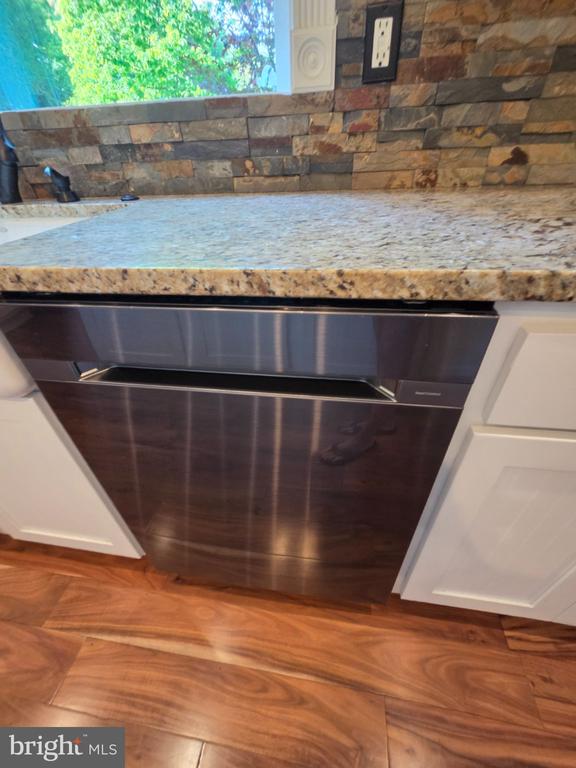 35175 PHEASANT RIDGE RD, LOCUST GROVE, Virginia 22508, 5 Bedrooms Bedrooms, ,3 BathroomsBathrooms,Residential,35175 PHEASANT RIDGE RD,VAOR2014014 MLS # VAOR2014014 35175 PHEASANT RIDGE RD, LOCUST GROVE, Virginia 22508, 5 Bedrooms Bedrooms, ,3 BathroomsBathrooms,Residential,35175 PHEASANT RIDGE RD,VAOR2014014 MLS # VAOR2014014