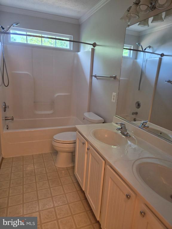 35175 PHEASANT RIDGE RD, LOCUST GROVE, Virginia 22508, 5 Bedrooms Bedrooms, ,3 BathroomsBathrooms,Residential,35175 PHEASANT RIDGE RD,VAOR2014014 MLS # VAOR2014014 35175 PHEASANT RIDGE RD, LOCUST GROVE, Virginia 22508, 5 Bedrooms Bedrooms, ,3 BathroomsBathrooms,Residential,35175 PHEASANT RIDGE RD,VAOR2014014 MLS # VAOR2014014