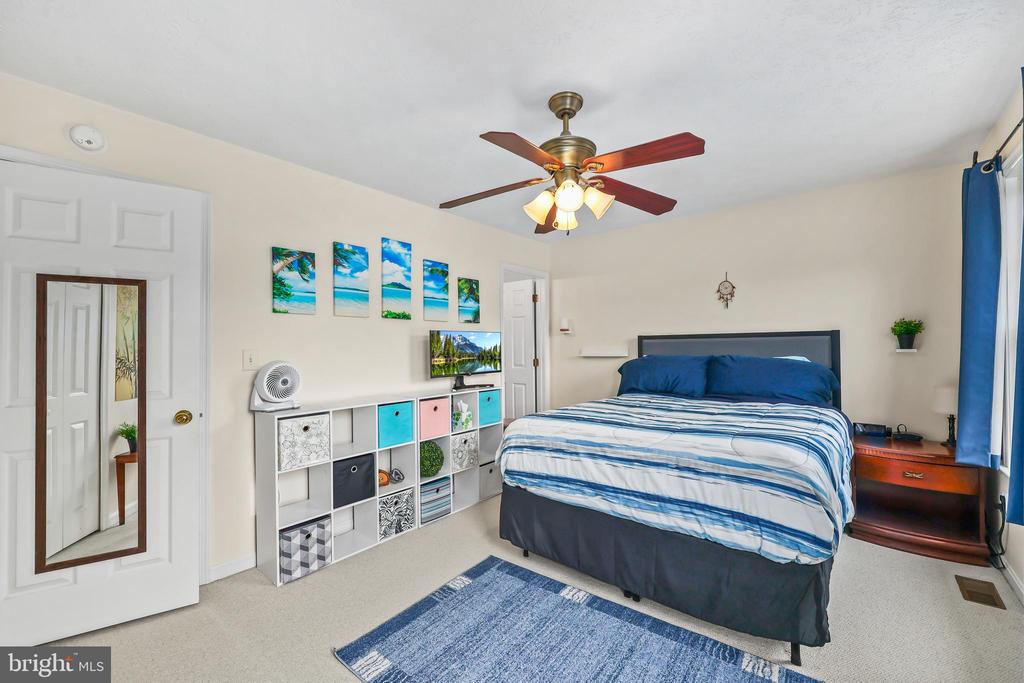 10511 TIDEWATER PLAINS DR, FREDERICKSBURG, Virginia 22408, 2 Bedrooms Bedrooms, ,2 BathroomsBathrooms,Residential,10511 TIDEWATER PLAINS DR,VASP2041618 MLS # VASP2041618
