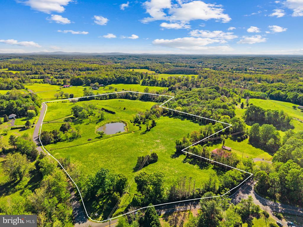 40 BATTLE MOUNTAIN RD, AMISSVILLE, Virginia 20106, 4 Bedrooms Bedrooms, ,2 BathroomsBathrooms,Residential,40 BATTLE MOUNTAIN RD,VARP2002544 MLS # VARP2002544 40 BATTLE MOUNTAIN RD, AMISSVILLE, Virginia 20106, 4 Bedrooms Bedrooms, ,2 BathroomsBathrooms,Residential,40 BATTLE MOUNTAIN RD,VARP2002544 MLS # VARP2002544