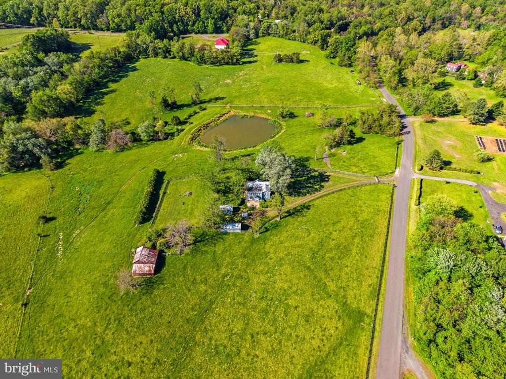 40 BATTLE MOUNTAIN RD, AMISSVILLE, Virginia 20106, 4 Bedrooms Bedrooms, ,2 BathroomsBathrooms,Residential,40 BATTLE MOUNTAIN RD,VARP2002544 MLS # VARP2002544 40 BATTLE MOUNTAIN RD, AMISSVILLE, Virginia 20106, 4 Bedrooms Bedrooms, ,2 BathroomsBathrooms,Residential,40 BATTLE MOUNTAIN RD,VARP2002544 MLS # VARP2002544