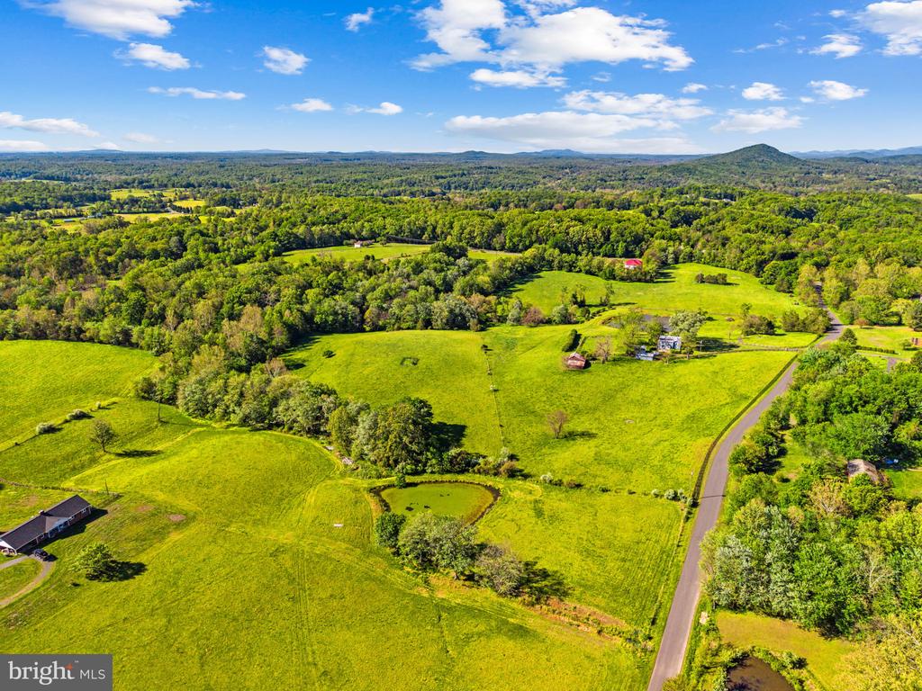 40 BATTLE MOUNTAIN RD, AMISSVILLE, Virginia 20106, 4 Bedrooms Bedrooms, ,2 BathroomsBathrooms,Residential,40 BATTLE MOUNTAIN RD,VARP2002544 MLS # VARP2002544 40 BATTLE MOUNTAIN RD, AMISSVILLE, Virginia 20106, 4 Bedrooms Bedrooms, ,2 BathroomsBathrooms,Residential,40 BATTLE MOUNTAIN RD,VARP2002544 MLS # VARP2002544