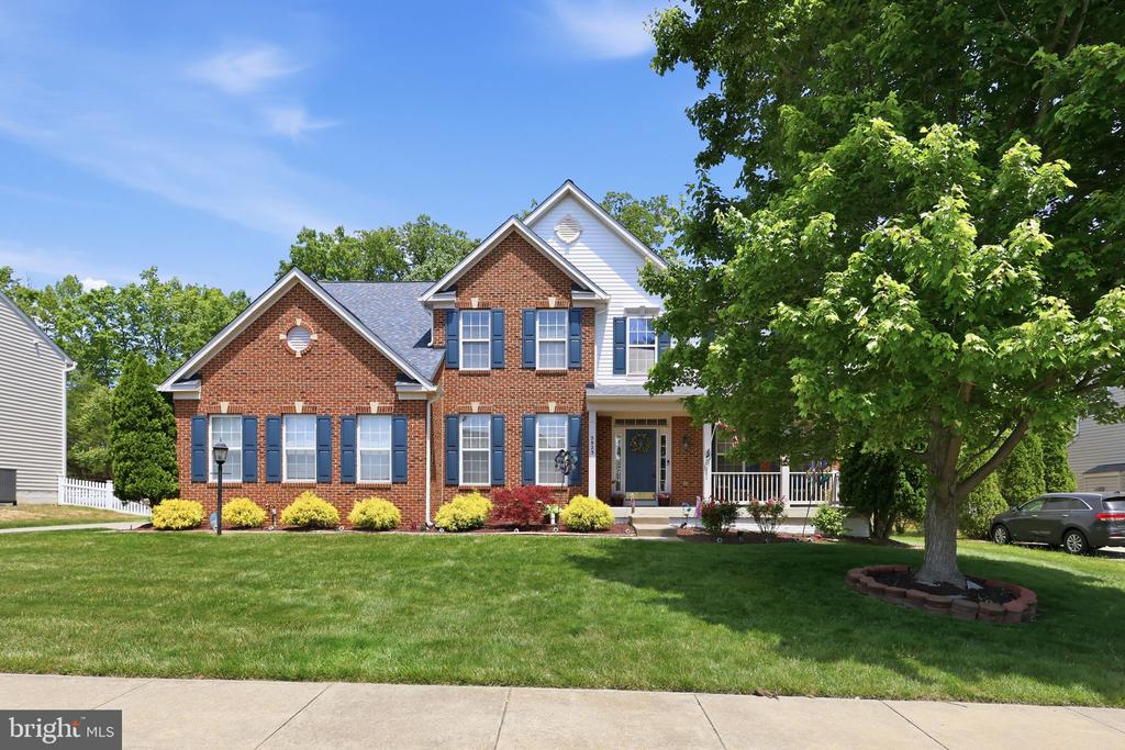5823 DEEP CREEK DR, FREDERICKSBURG, Virginia 22407, 5 Bedrooms Bedrooms, ,4 BathroomsBathrooms,Residential,5823 DEEP CREEK DR,VASP2041938 MLS # VASP2041938
