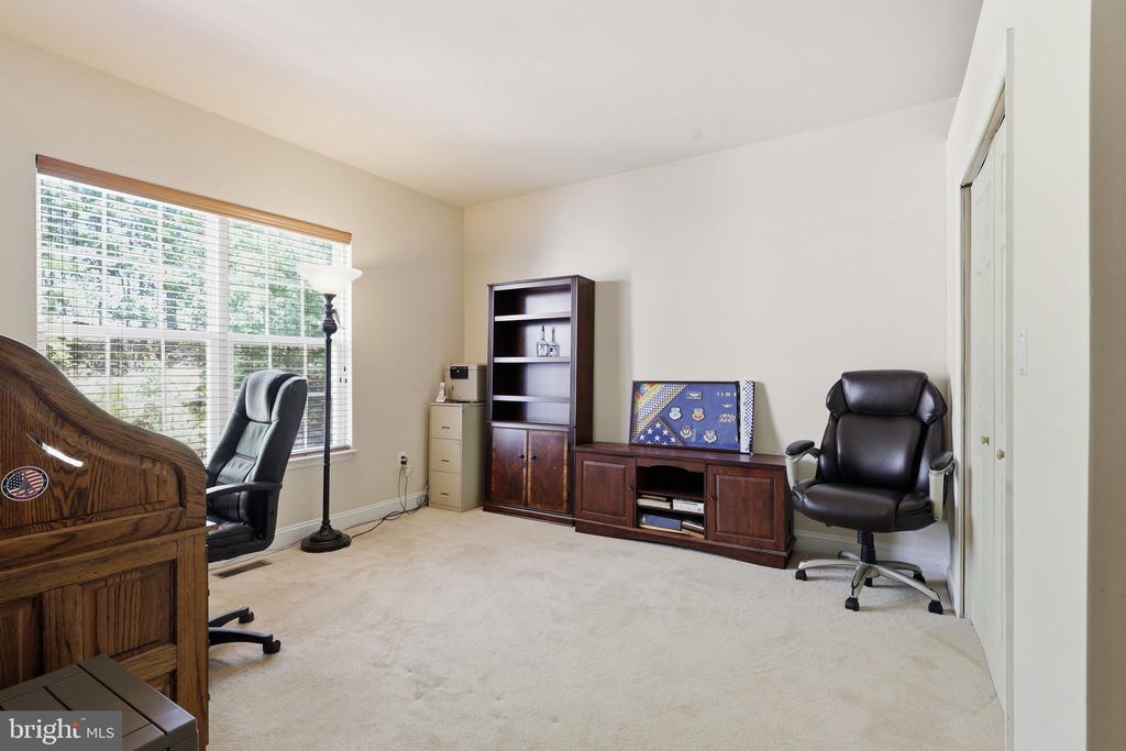 5823 DEEP CREEK DR, FREDERICKSBURG, Virginia 22407, 5 Bedrooms Bedrooms, ,4 BathroomsBathrooms,Residential,5823 DEEP CREEK DR,VASP2041938 MLS # VASP2041938