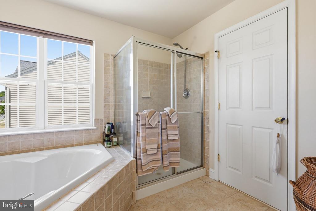5823 DEEP CREEK DR, FREDERICKSBURG, Virginia 22407, 5 Bedrooms Bedrooms, ,4 BathroomsBathrooms,Residential,5823 DEEP CREEK DR,VASP2041938 MLS # VASP2041938