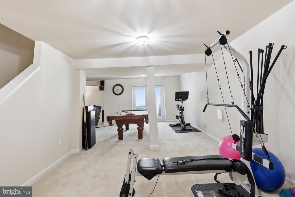 5823 DEEP CREEK DR, FREDERICKSBURG, Virginia 22407, 5 Bedrooms Bedrooms, ,4 BathroomsBathrooms,Residential,5823 DEEP CREEK DR,VASP2041938 MLS # VASP2041938