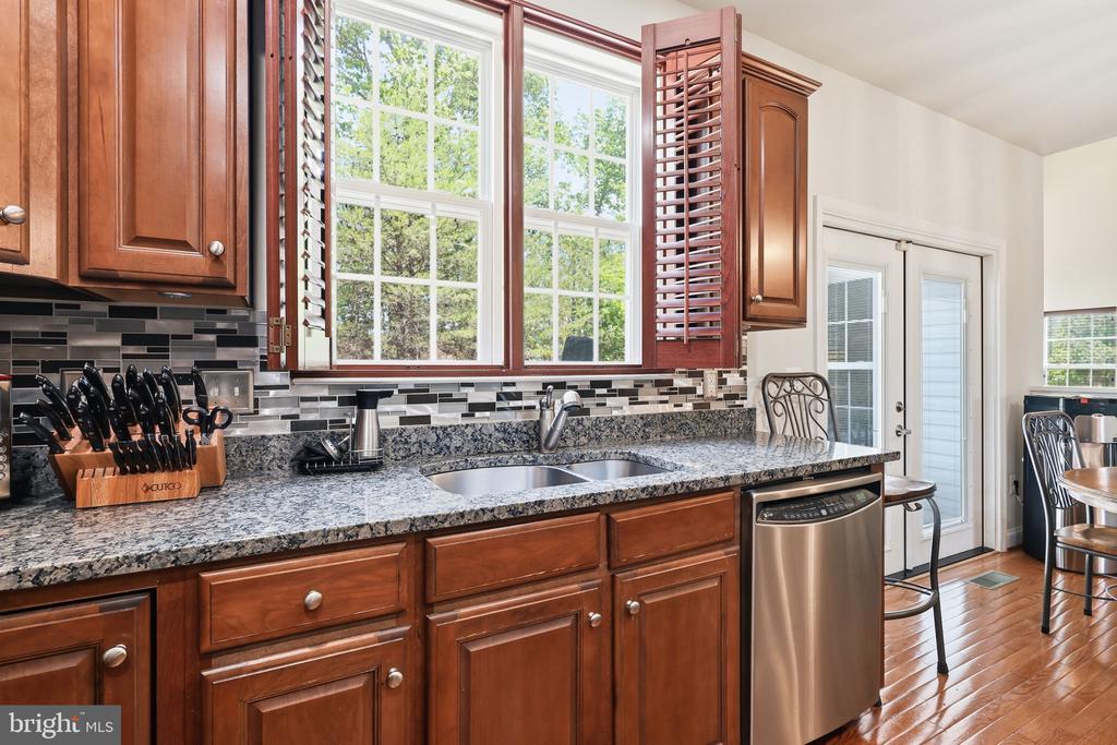5823 DEEP CREEK DR, FREDERICKSBURG, Virginia 22407, 5 Bedrooms Bedrooms, ,4 BathroomsBathrooms,Residential,5823 DEEP CREEK DR,VASP2041938 MLS # VASP2041938