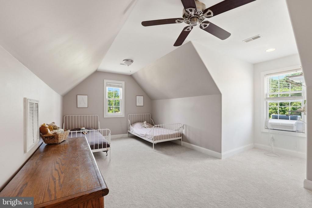 18479 COLONIAL DR, CULPEPER, Virginia 22701, 3 Bedrooms Bedrooms, ,3 BathroomsBathrooms,Residential,18479 COLONIAL DR,VACU2013648 MLS # VACU2013648 18479 COLONIAL DR, CULPEPER, Virginia 22701, 3 Bedrooms Bedrooms, ,3 BathroomsBathrooms,Residential,18479 COLONIAL DR,VACU2013648 MLS # VACU2013648
