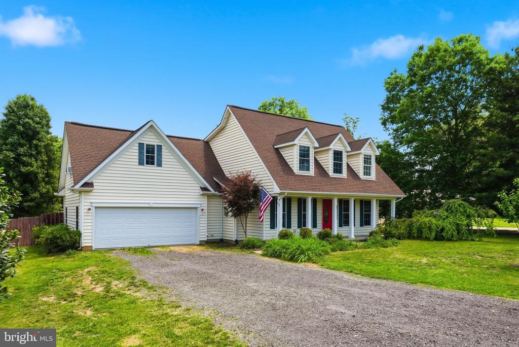 18479 COLONIAL DR, CULPEPER, Virginia 22701, 3 Bedrooms Bedrooms, ,3 BathroomsBathrooms,Residential,18479 COLONIAL DR,VACU2013648 MLS # VACU2013648 18479 COLONIAL DR, CULPEPER, Virginia 22701, 3 Bedrooms Bedrooms, ,3 BathroomsBathrooms,Residential,18479 COLONIAL DR,VACU2013648 MLS # VACU2013648