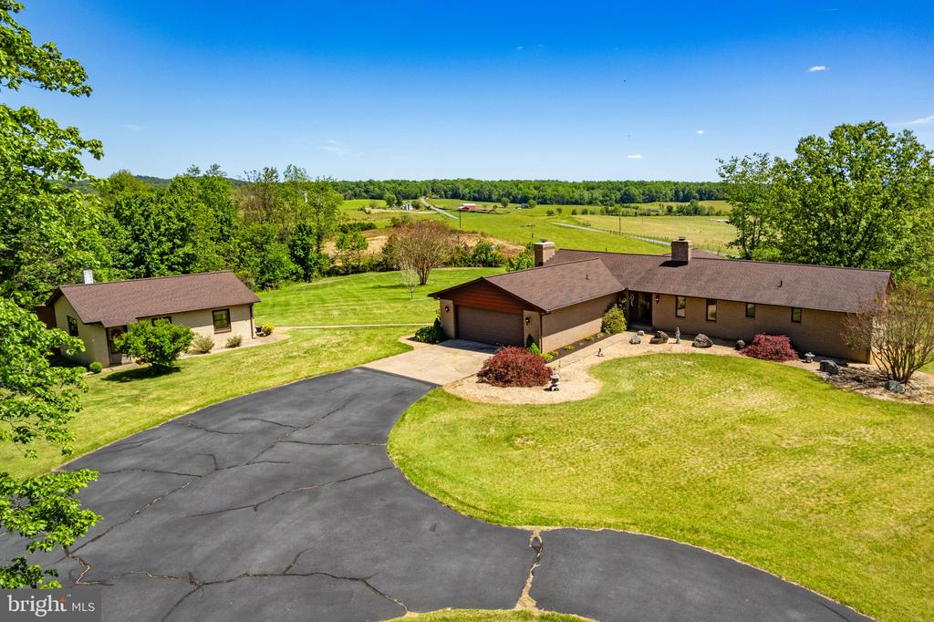 15669 OAKLAND RD, REVA, Virginia 22735, 3 Bedrooms Bedrooms, ,2 BathroomsBathrooms,Residential,15669 OAKLAND RD,VACU2013632 MLS # VACU2013632