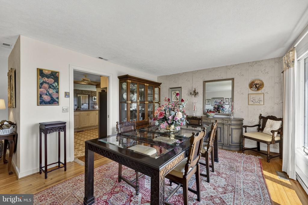 15669 OAKLAND RD, REVA, Virginia 22735, 3 Bedrooms Bedrooms, ,2 BathroomsBathrooms,Residential,15669 OAKLAND RD,VACU2013632 MLS # VACU2013632