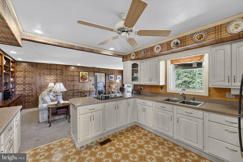 15669 OAKLAND RD, REVA, Virginia 22735, 3 Bedrooms Bedrooms, ,2 BathroomsBathrooms,Residential,15669 OAKLAND RD,VACU2013632 MLS # VACU2013632