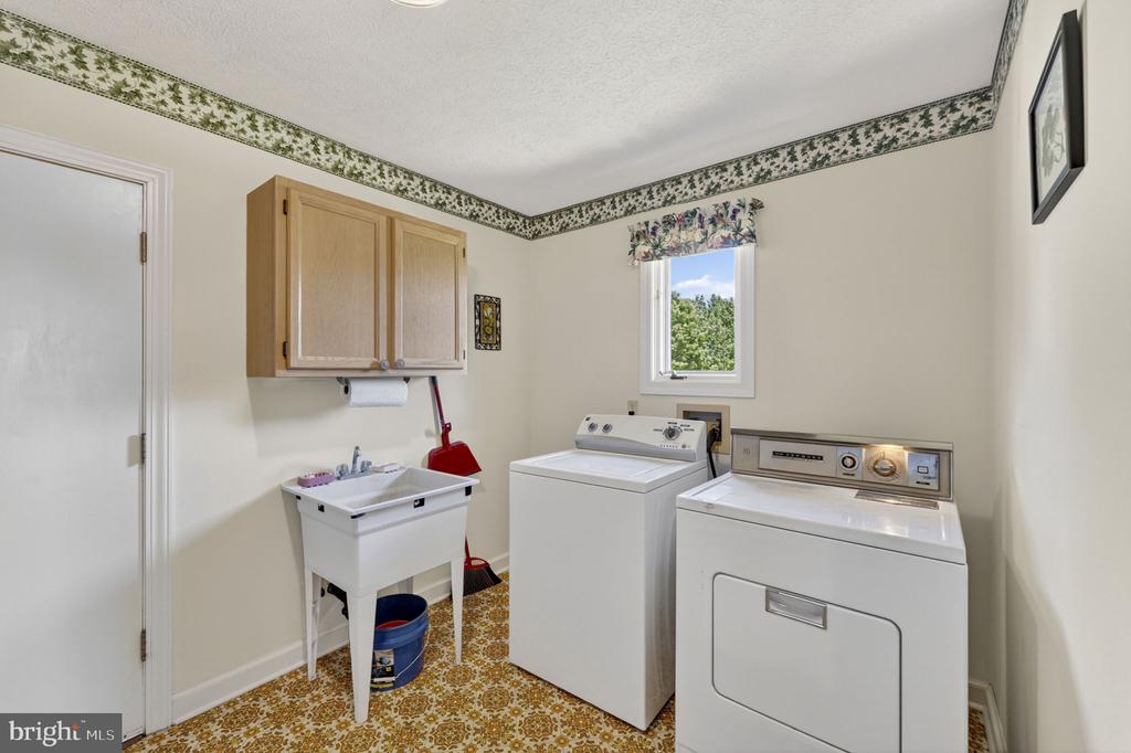 15669 OAKLAND RD, REVA, Virginia 22735, 3 Bedrooms Bedrooms, ,2 BathroomsBathrooms,Residential,15669 OAKLAND RD,VACU2013632 MLS # VACU2013632