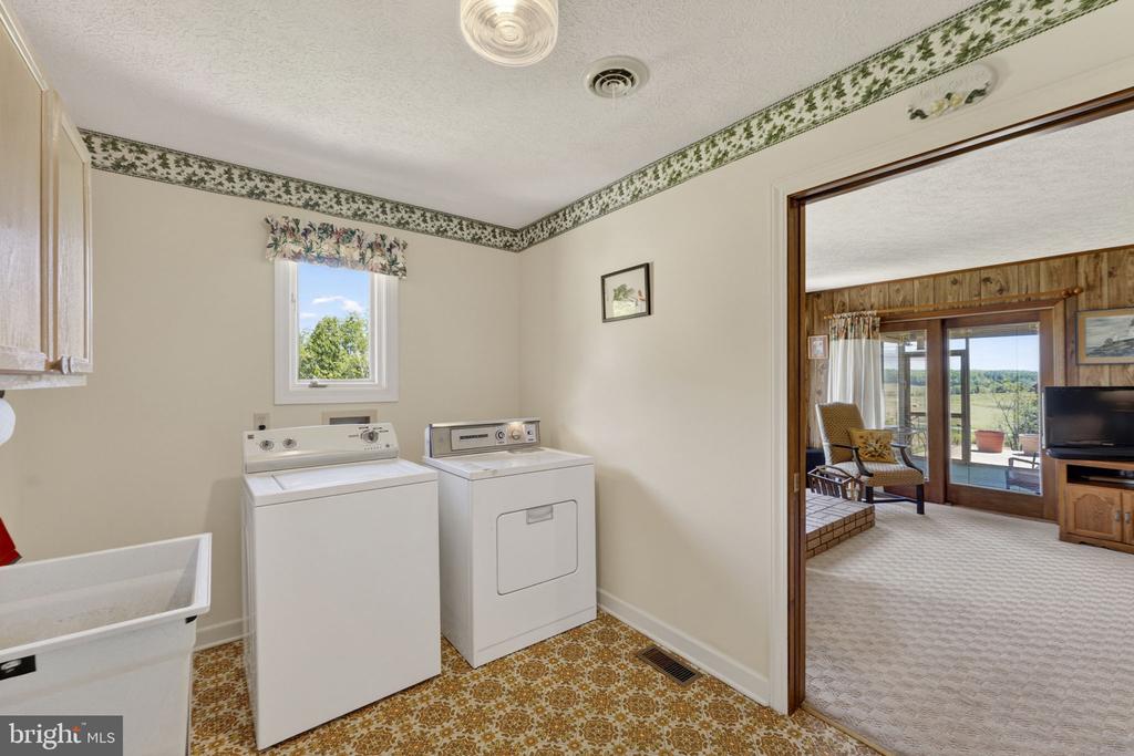 15669 OAKLAND RD, REVA, Virginia 22735, 3 Bedrooms Bedrooms, ,2 BathroomsBathrooms,Residential,15669 OAKLAND RD,VACU2013632 MLS # VACU2013632