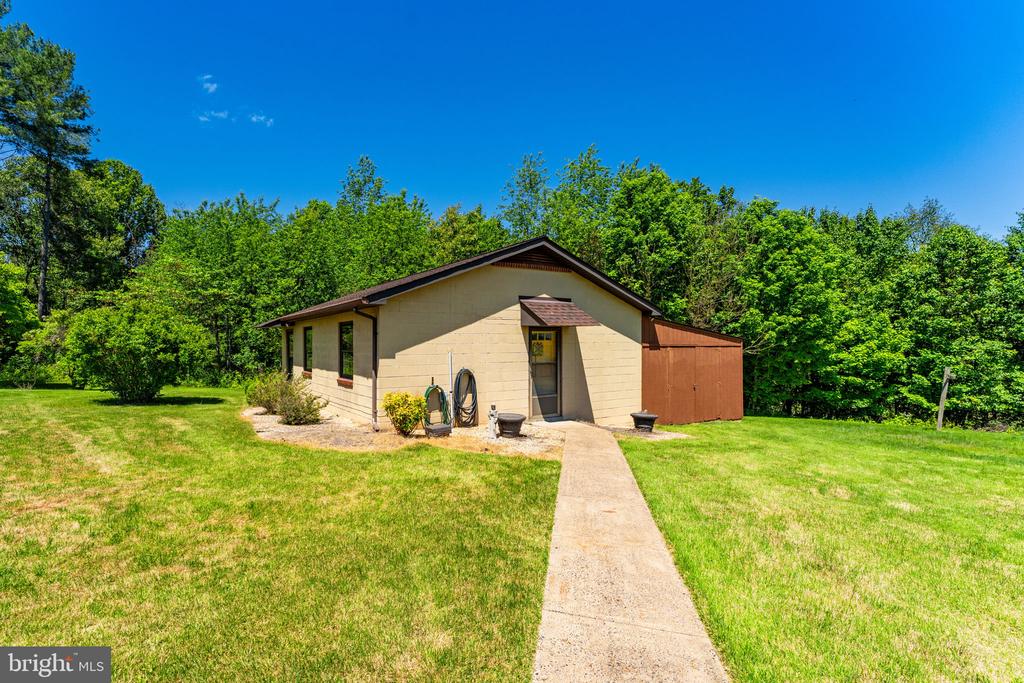 15669 OAKLAND RD, REVA, Virginia 22735, 3 Bedrooms Bedrooms, ,2 BathroomsBathrooms,Residential,15669 OAKLAND RD,VACU2013632 MLS # VACU2013632
