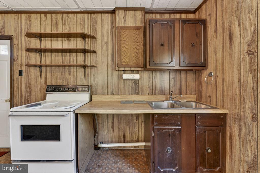 15669 OAKLAND RD, REVA, Virginia 22735, 3 Bedrooms Bedrooms, ,2 BathroomsBathrooms,Residential,15669 OAKLAND RD,VACU2013632 MLS # VACU2013632