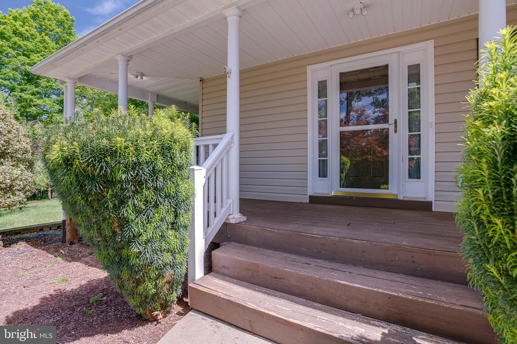 7221 CROCKETT AVE, RAPIDAN, Virginia 22733, 3 Bedrooms Bedrooms, ,3 BathroomsBathrooms,Residential,7221 CROCKETT AVE,VACU2013668 MLS # VACU2013668