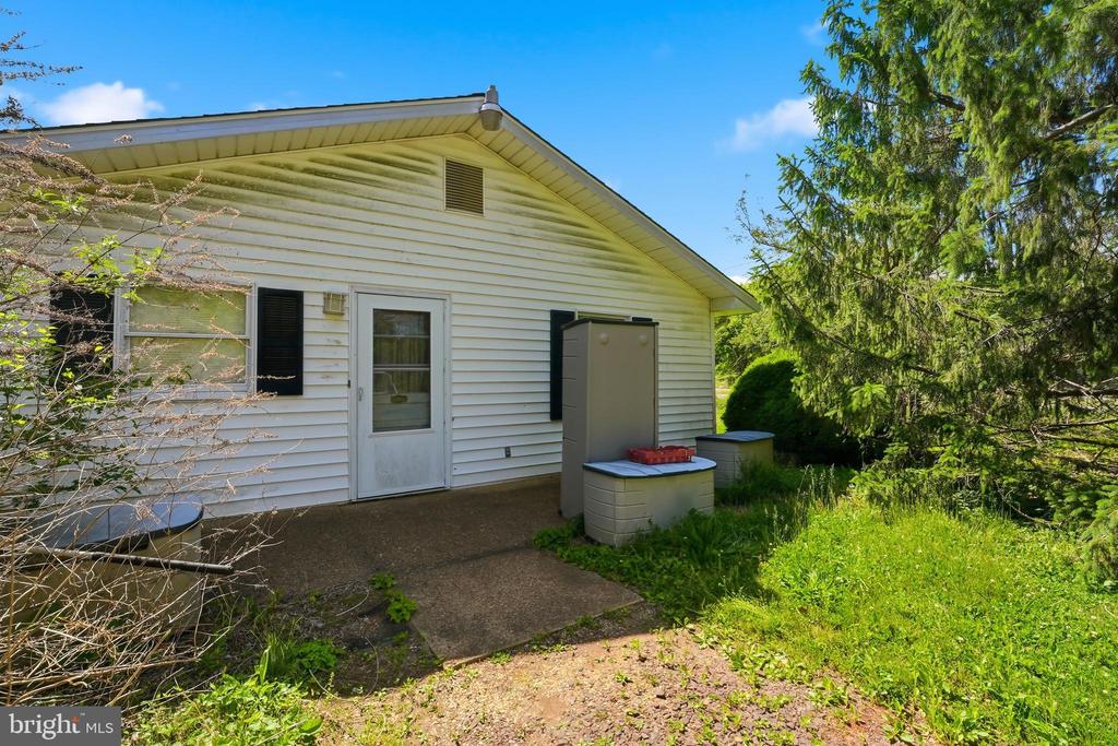 4312 SEMINOLE TRL, BRIGHTWOOD, Virginia 22715, 3 Bedrooms Bedrooms, ,3 BathroomsBathrooms,Residential,4312 SEMINOLE TRL,VAMA2002776 MLS # VAMA2002776