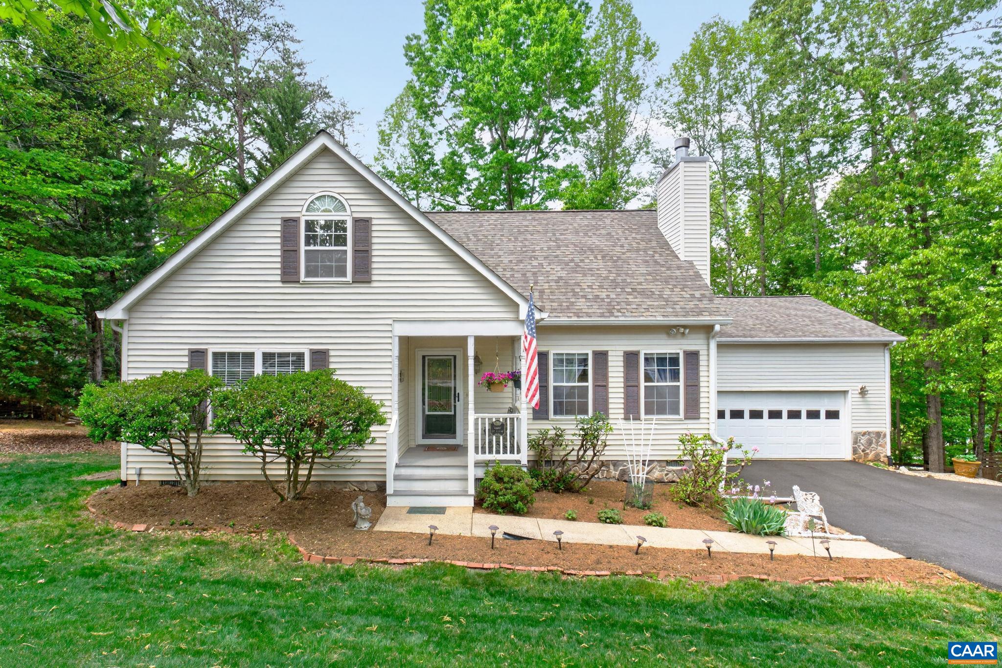 296 JEFFERSON DR, PALMYRA, Virginia 22963, 3 Bedrooms Bedrooms, ,2 BathroomsBathrooms,Residential,296 JEFFERSON DR,676882 MLS # 676882