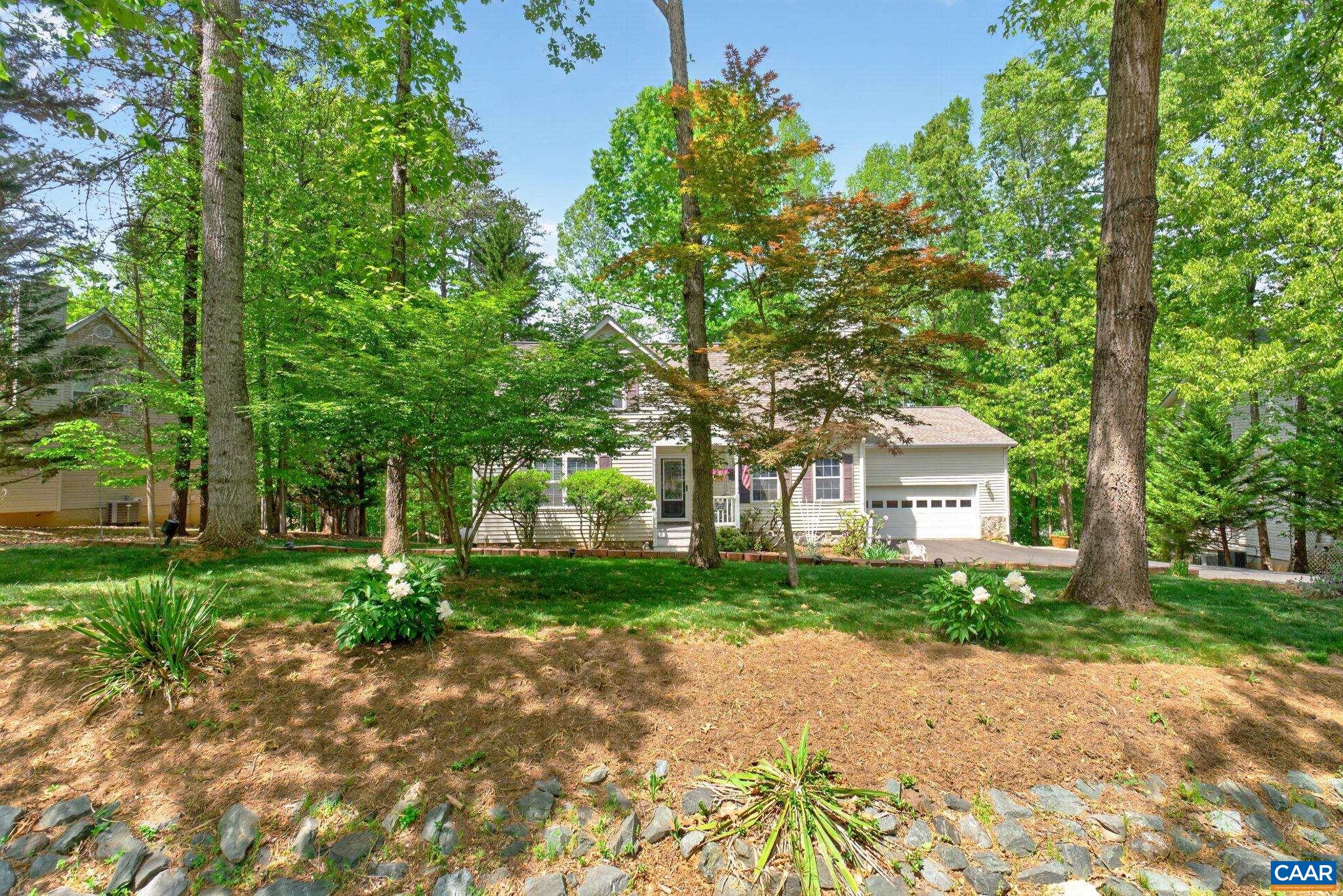 296 JEFFERSON DR, PALMYRA, Virginia 22963, 3 Bedrooms Bedrooms, ,2 BathroomsBathrooms,Residential,296 JEFFERSON DR,676882 MLS # 676882