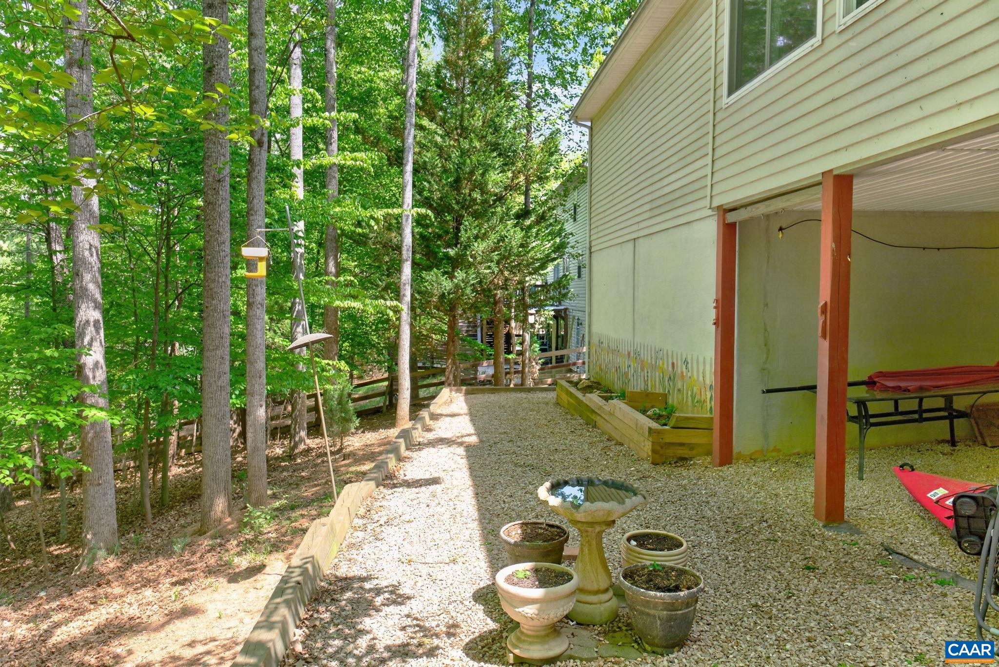 296 JEFFERSON DR, PALMYRA, Virginia 22963, 3 Bedrooms Bedrooms, ,2 BathroomsBathrooms,Residential,296 JEFFERSON DR,676882 MLS # 676882