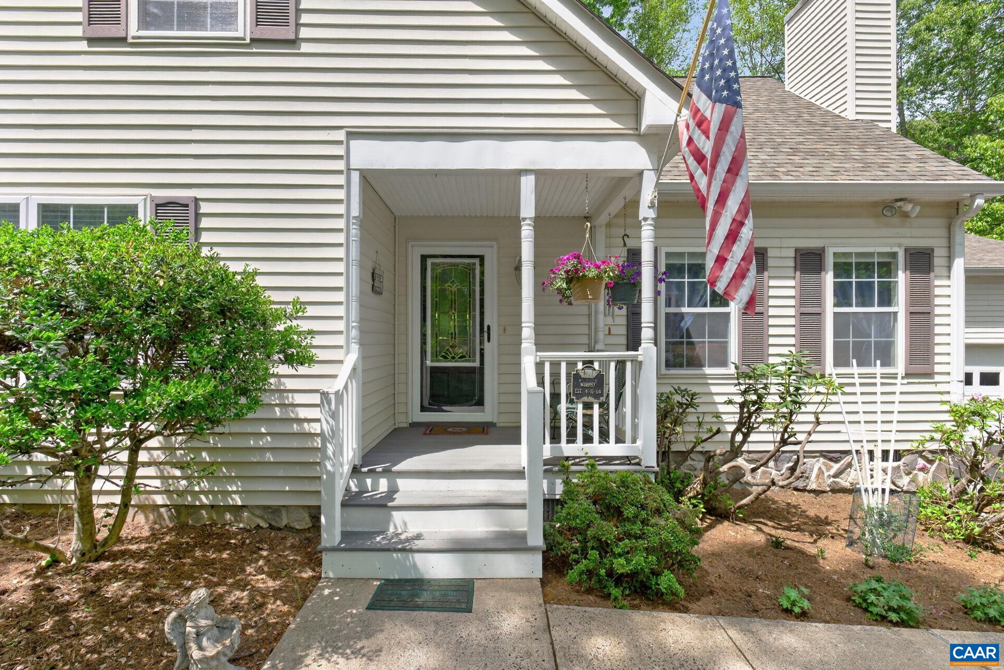 296 JEFFERSON DR, PALMYRA, Virginia 22963, 3 Bedrooms Bedrooms, ,2 BathroomsBathrooms,Residential,296 JEFFERSON DR,676882 MLS # 676882
