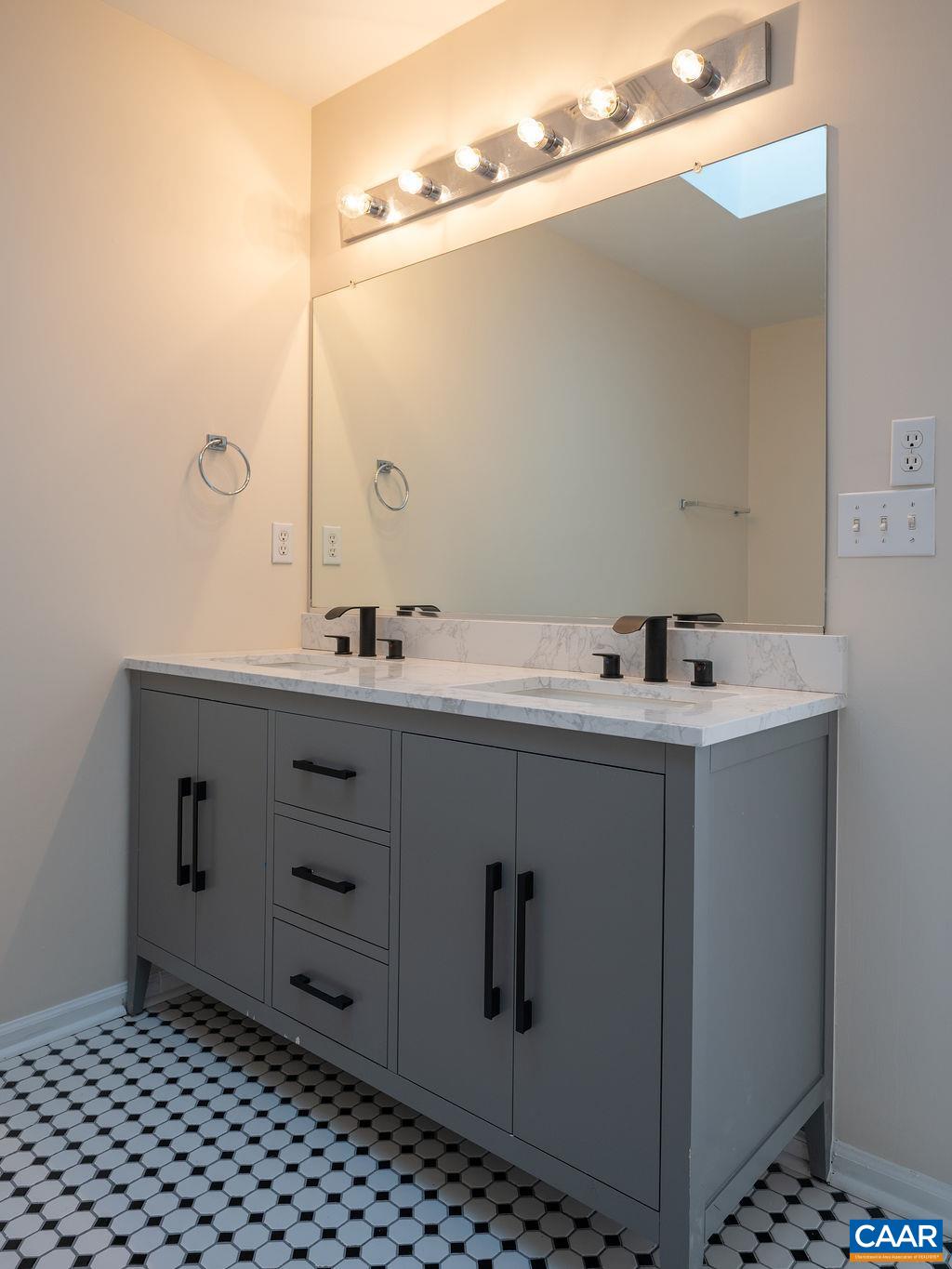 121 SUNDROPS CT, CHARLOTTESVILLE, Virginia 22902, 3 Bedrooms Bedrooms, ,2 BathroomsBathrooms,Residential,121 SUNDROPS CT,677263 MLS # 677263