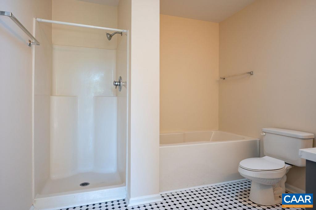 121 SUNDROPS CT, CHARLOTTESVILLE, Virginia 22902, 3 Bedrooms Bedrooms, ,2 BathroomsBathrooms,Residential,121 SUNDROPS CT,677263 MLS # 677263