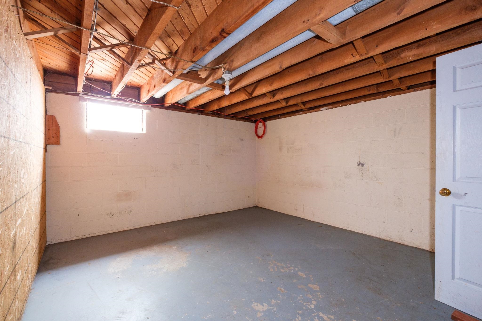 305 HIGH ST, BRIDGEWATER, Virginia 22812, 2 Bedrooms Bedrooms, ,1 BathroomBathrooms,Residential,Smith,305 HIGH ST,677265 MLS # 677265