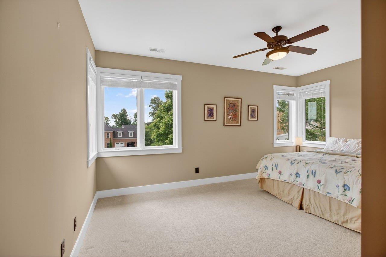 140 WILTON PL, ROCKINGHAM, Virginia 22801, 3 Bedrooms Bedrooms, ,4 BathroomsBathrooms,Residential,140 WILTON PL,677267 MLS # 677267