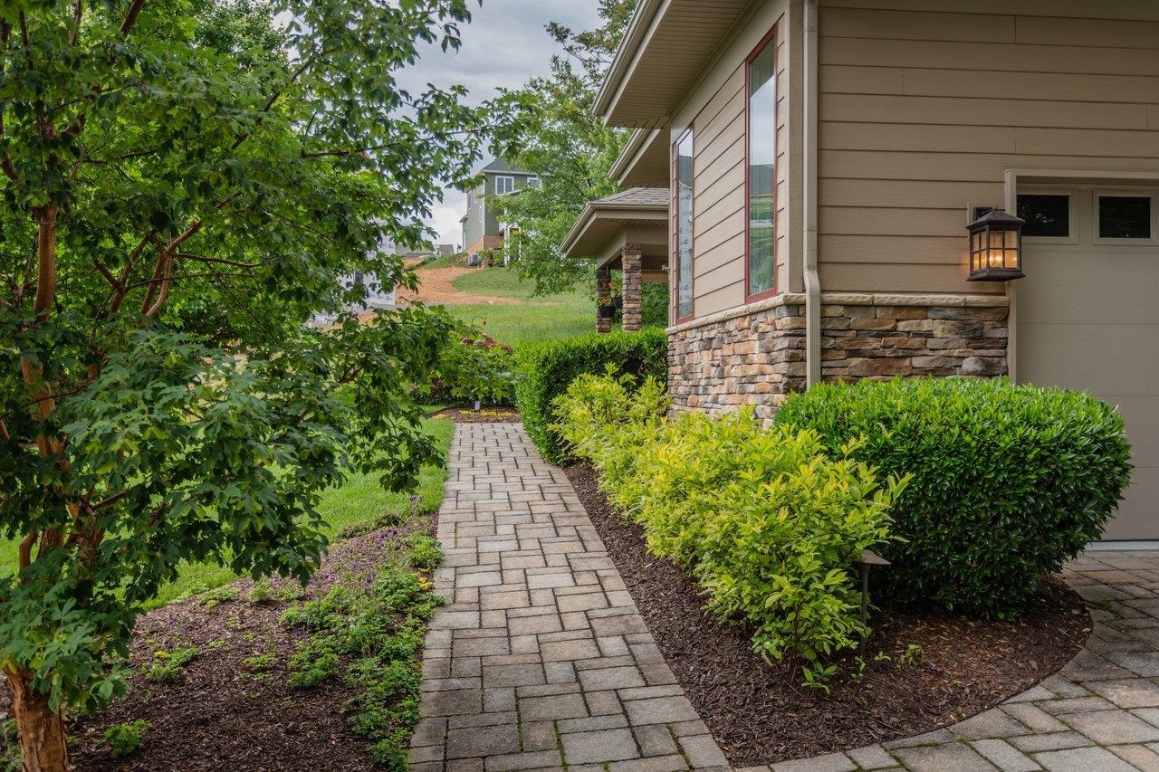 140 WILTON PL, ROCKINGHAM, Virginia 22801, 3 Bedrooms Bedrooms, ,4 BathroomsBathrooms,Residential,140 WILTON PL,677267 MLS # 677267