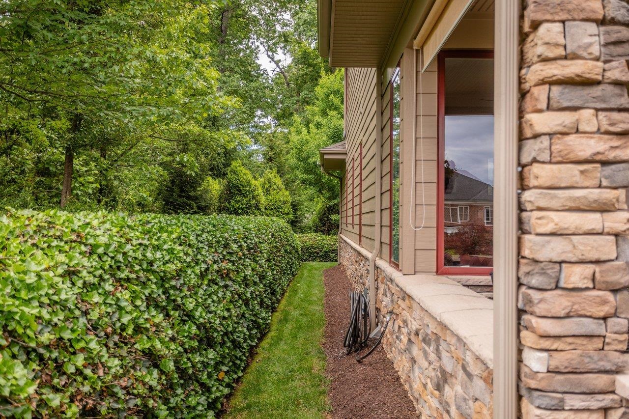 140 WILTON PL, ROCKINGHAM, Virginia 22801, 3 Bedrooms Bedrooms, ,4 BathroomsBathrooms,Residential,140 WILTON PL,677267 MLS # 677267