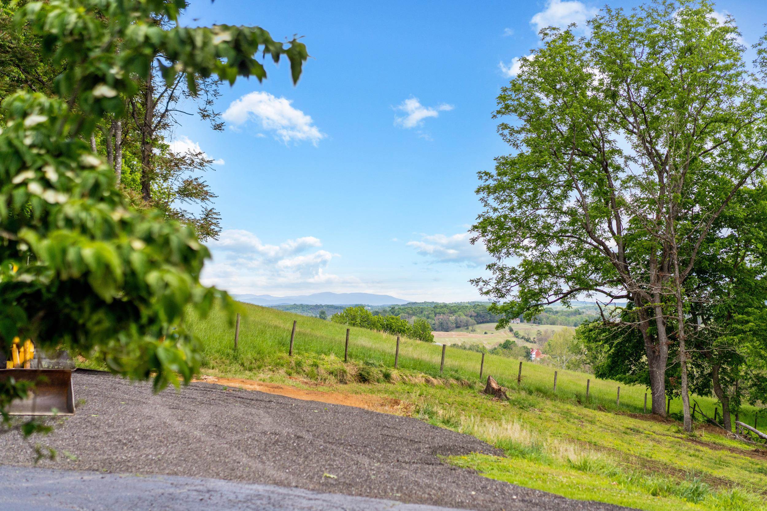 30 SCENIC VIEW DR, SWOOPE, Virginia 24479, 3 Bedrooms Bedrooms, ,2 BathroomsBathrooms,Residential,30 SCENIC VIEW DR,677268 MLS # 677268 30 SCENIC VIEW DR, SWOOPE, Virginia 24479, 3 Bedrooms Bedrooms, ,2 BathroomsBathrooms,Residential,30 SCENIC VIEW DR,677268 MLS # 677268