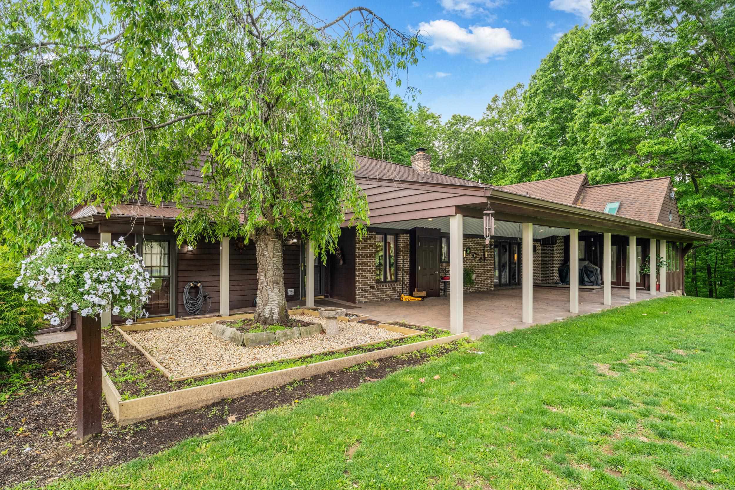 30 SCENIC VIEW DR, SWOOPE, Virginia 24479, 3 Bedrooms Bedrooms, ,2 BathroomsBathrooms,Residential,30 SCENIC VIEW DR,677268 MLS # 677268 30 SCENIC VIEW DR, SWOOPE, Virginia 24479, 3 Bedrooms Bedrooms, ,2 BathroomsBathrooms,Residential,30 SCENIC VIEW DR,677268 MLS # 677268
