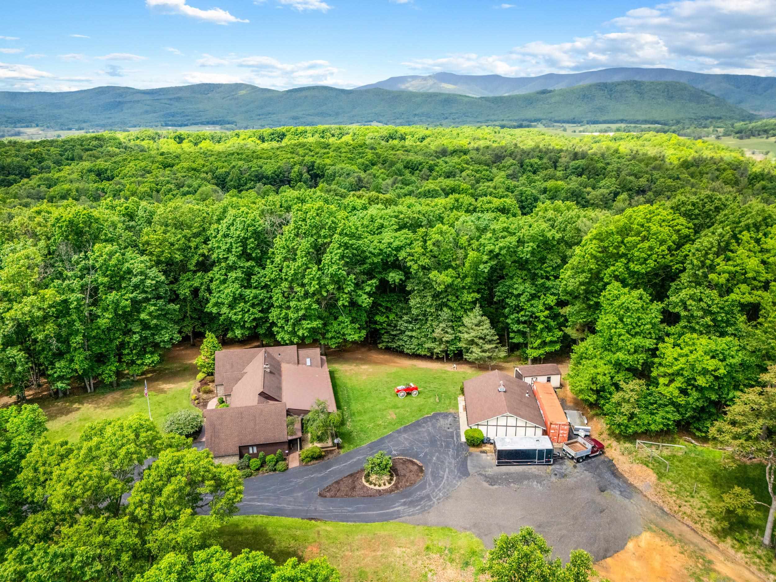 30 SCENIC VIEW DR, SWOOPE, Virginia 24479, 3 Bedrooms Bedrooms, ,2 BathroomsBathrooms,Residential,30 SCENIC VIEW DR,677268 MLS # 677268 30 SCENIC VIEW DR, SWOOPE, Virginia 24479, 3 Bedrooms Bedrooms, ,2 BathroomsBathrooms,Residential,30 SCENIC VIEW DR,677268 MLS # 677268