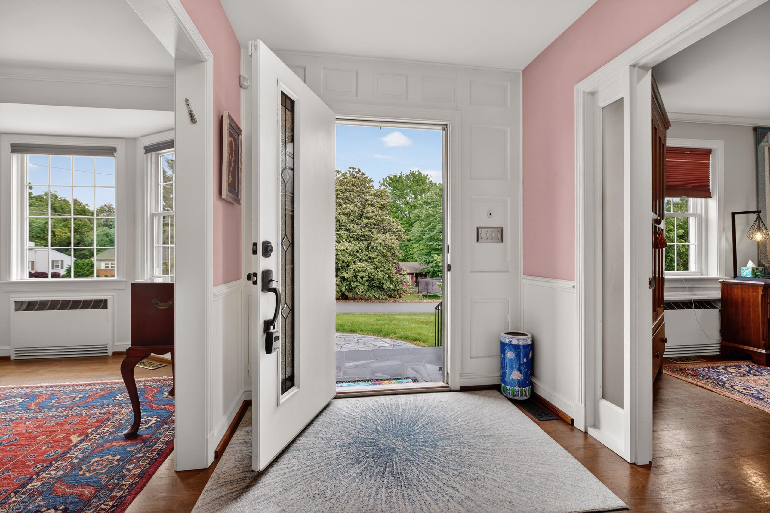 1204 WESTMORELAND DR, STAUNTON, Virginia 24401, 5 Bedrooms Bedrooms, ,4 BathroomsBathrooms,Residential,1204 WESTMORELAND DR,677272 MLS # 677272