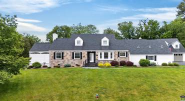 1204 WESTMORELAND DR, STAUNTON, Virginia 24401, 5 Bedrooms Bedrooms, ,4 BathroomsBathrooms,Residential,1204 WESTMORELAND DR,677272 MLS # 677272
