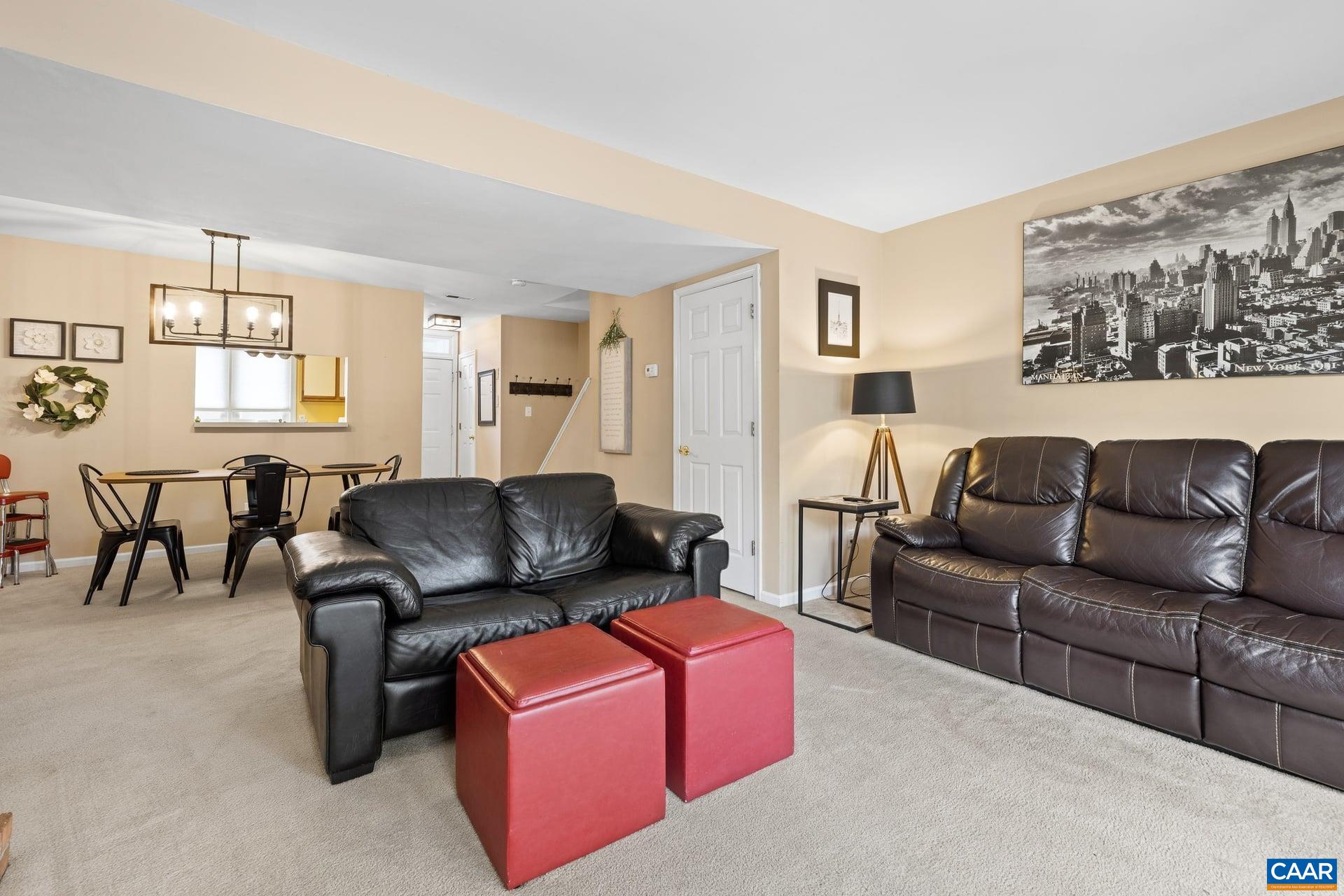 1638 GARDEN CT, CHARLOTTESVILLE, Virginia 22901, 2 Bedrooms Bedrooms, ,2 BathroomsBathrooms,Residential,1638 GARDEN CT,677275 MLS # 677275