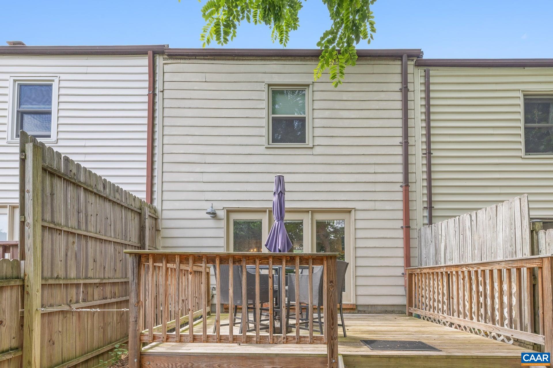 1638 GARDEN CT, CHARLOTTESVILLE, Virginia 22901, 2 Bedrooms Bedrooms, ,2 BathroomsBathrooms,Residential,1638 GARDEN CT,677275 MLS # 677275