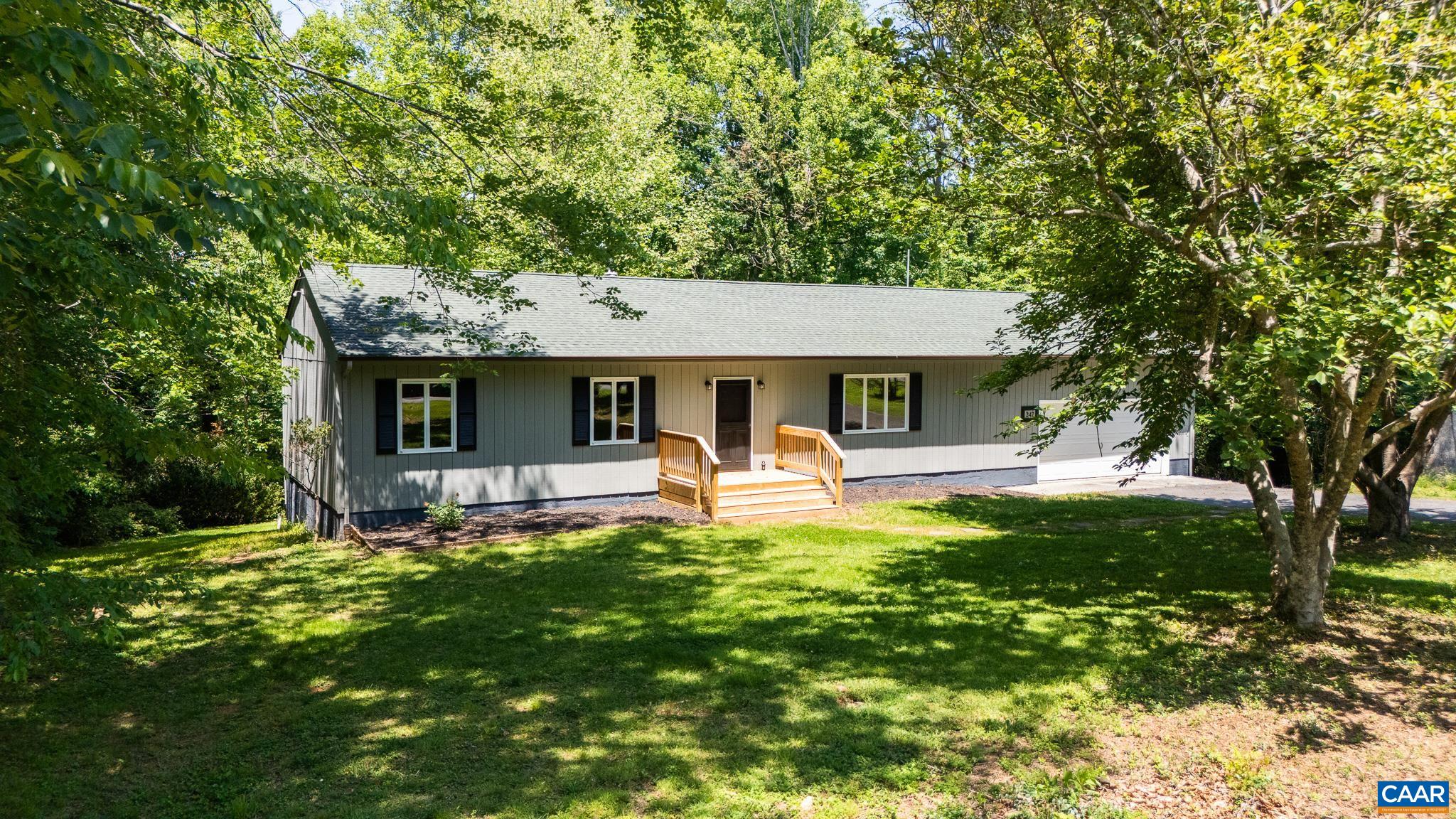 247 GOLDENROD RD, RUCKERSVILLE, Virginia 22968, 3 Bedrooms Bedrooms, ,2 BathroomsBathrooms,Residential,MOVE IN READY! Garage + Finished Basement!,247 GOLDENROD RD,677276 MLS # 677276