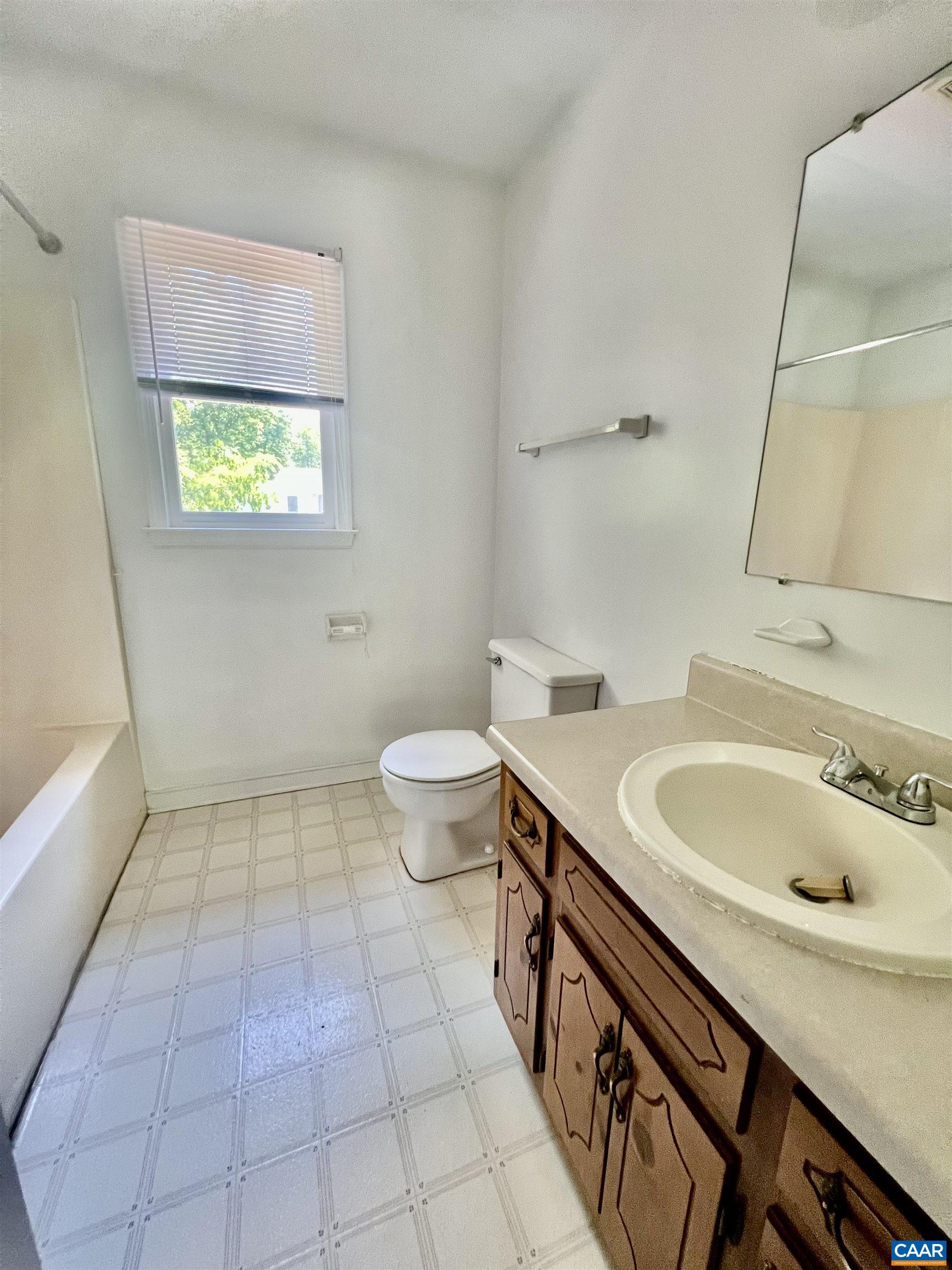 7719 KENTUCKY DERBY DR, MIDLOTHIAN, Virginia 23112, 4 Bedrooms Bedrooms, ,2 BathroomsBathrooms,Residential,7719 KENTUCKY DERBY DR,677277 MLS # 677277 7719 KENTUCKY DERBY DR, MIDLOTHIAN, Virginia 23112, 4 Bedrooms Bedrooms, ,2 BathroomsBathrooms,Residential,7719 KENTUCKY DERBY DR,677277 MLS # 677277