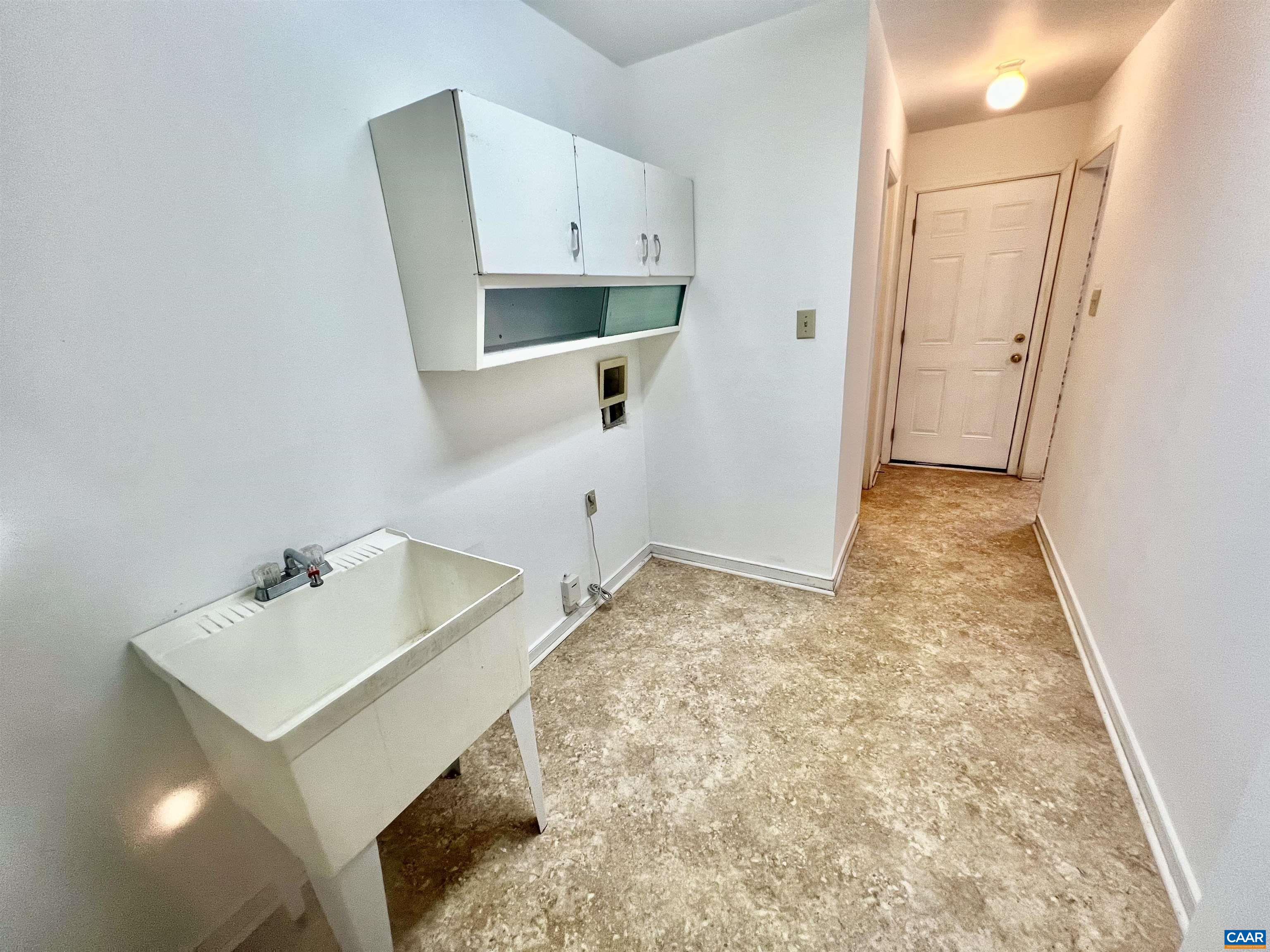 7719 KENTUCKY DERBY DR, MIDLOTHIAN, Virginia 23112, 4 Bedrooms Bedrooms, ,2 BathroomsBathrooms,Residential,7719 KENTUCKY DERBY DR,677277 MLS # 677277 7719 KENTUCKY DERBY DR, MIDLOTHIAN, Virginia 23112, 4 Bedrooms Bedrooms, ,2 BathroomsBathrooms,Residential,7719 KENTUCKY DERBY DR,677277 MLS # 677277