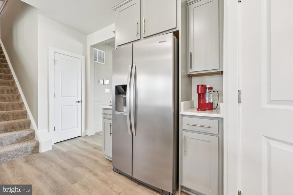 11503 CHALMERS LN, FREDERICKSBURG, Virginia 22407, 5 Bedrooms Bedrooms, ,5 BathroomsBathrooms,Residential,11503 CHALMERS LN,VASP2040278 MLS # VASP2040278