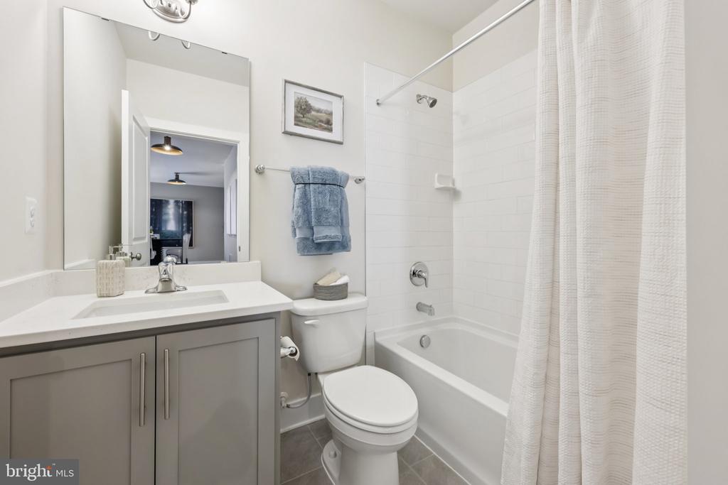 11503 CHALMERS LN, FREDERICKSBURG, Virginia 22407, 5 Bedrooms Bedrooms, ,5 BathroomsBathrooms,Residential,11503 CHALMERS LN,VASP2040278 MLS # VASP2040278